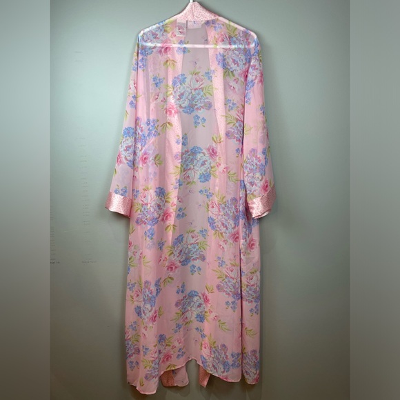 Jaclyn Smith Sheer Robe Kimono Size 3X Light Powder Pink w Blue Floral Print - Picture 8 of 10